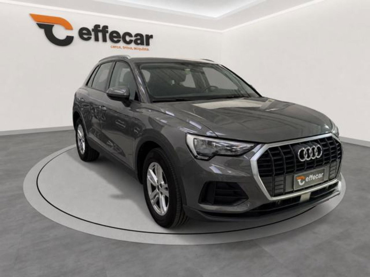 Audi Q3 35 TDI quattro S tronic Business (3)
