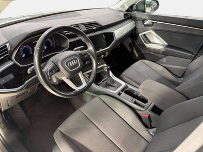 Audi Q3 35 TDI quattro S tronic Business (8)