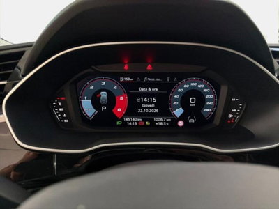 Audi Q3 35 TDI quattro S tronic Business (9)