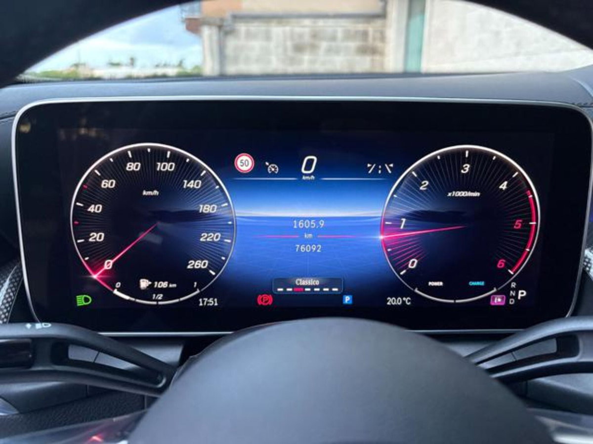 Mercedes-Benz GLC 220 d 4Matic Mild Hybrid AMG Premium Plus (17)