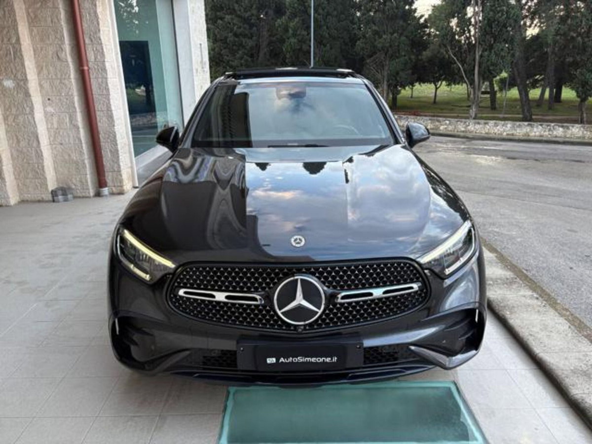 Mercedes-Benz GLC 220 d 4Matic Mild Hybrid AMG Premium Plus (2)