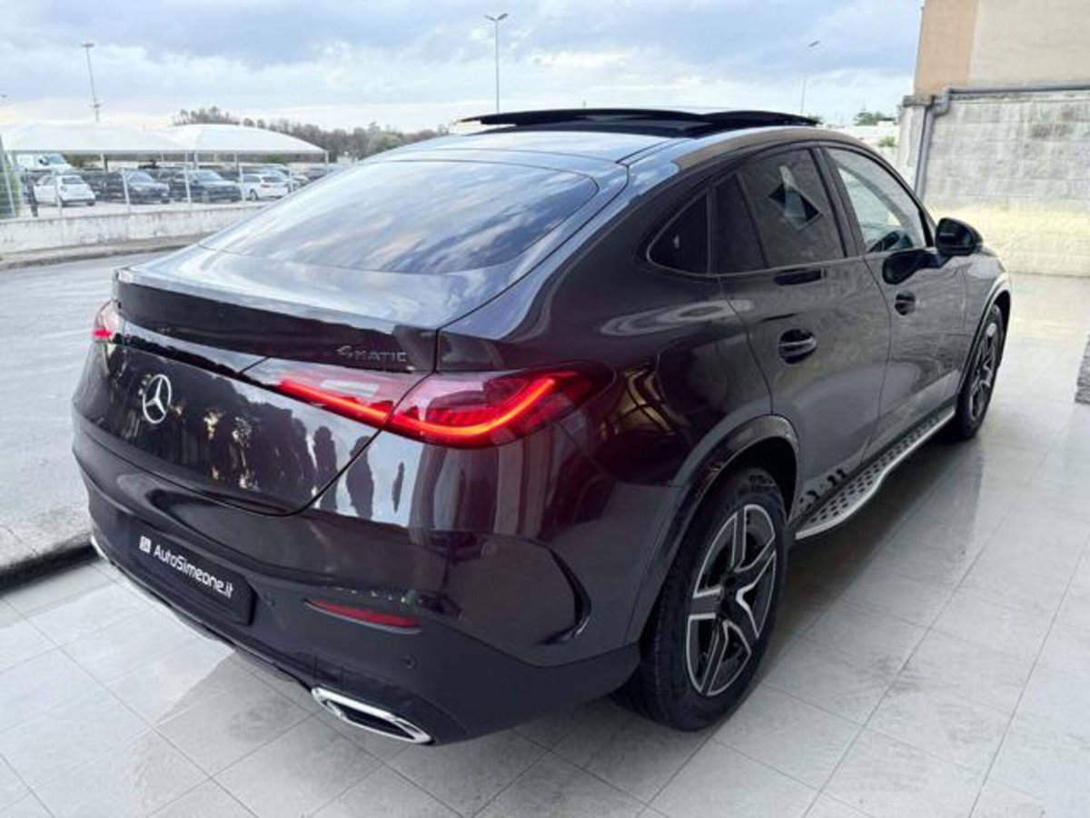 Mercedes-Benz GLC 220 d 4Matic Mild Hybrid AMG Premium Plus (4)