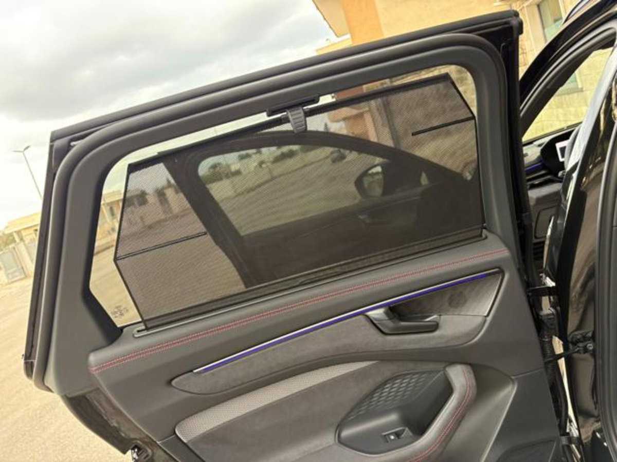 Audi A6 Avant 3.0 tdi mhev + S line edition quattro 299cv s-tronic (17)