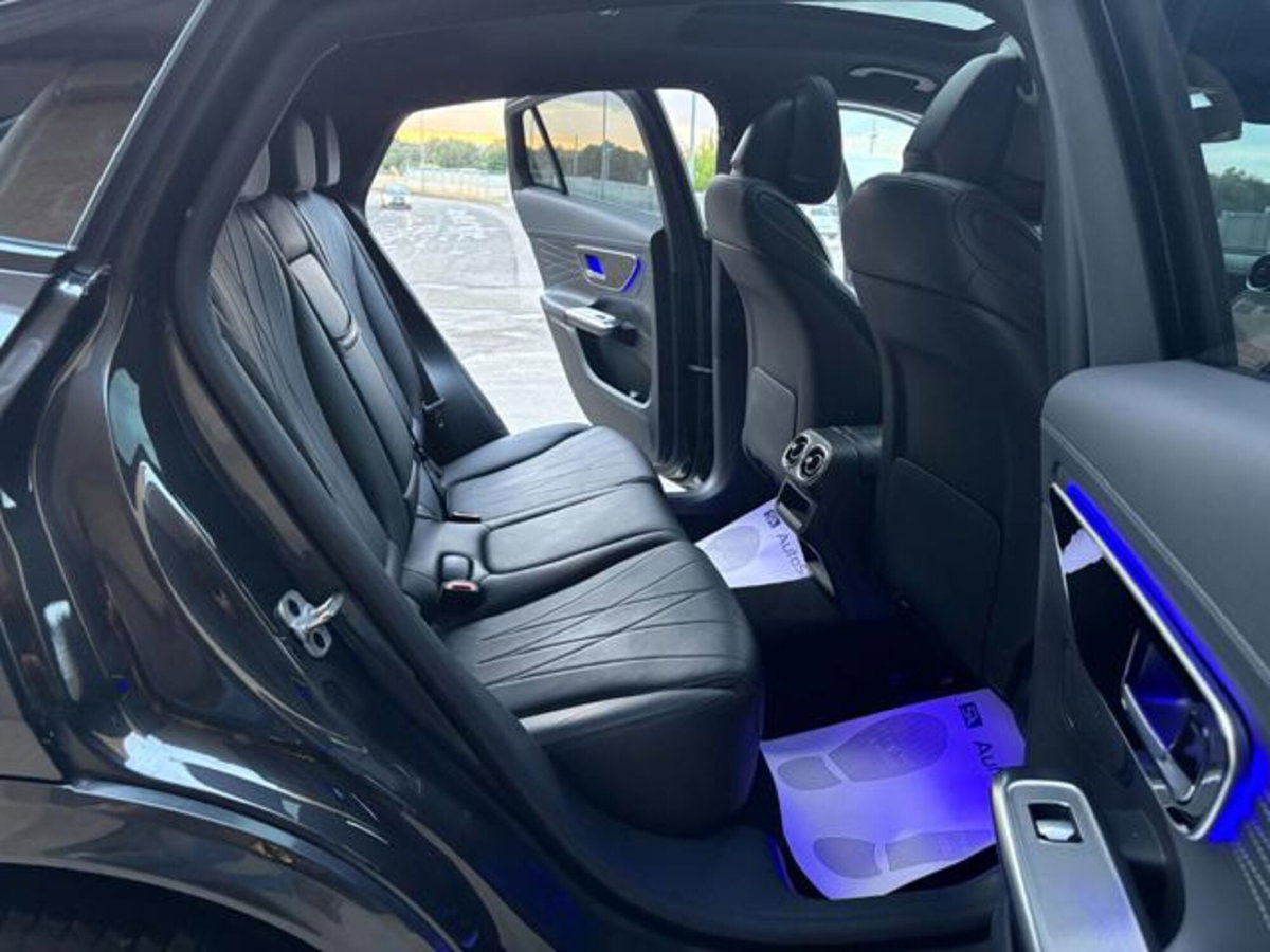 Mercedes-Benz GLC 220 d 4Matic Mild Hybrid AMG Premium Plus (12)