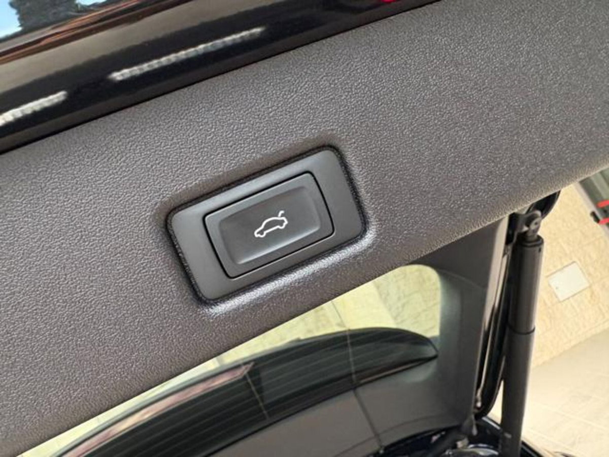Audi Q5 40 TDI 204 CV quattro S tronic Business (17)