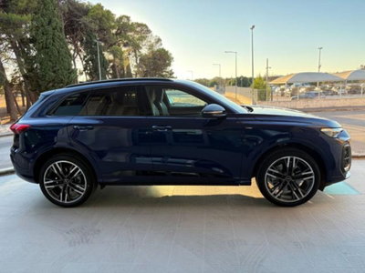Audi Q5 40 2.0 tdi mhev 12V S line quattro s-tronic (4)