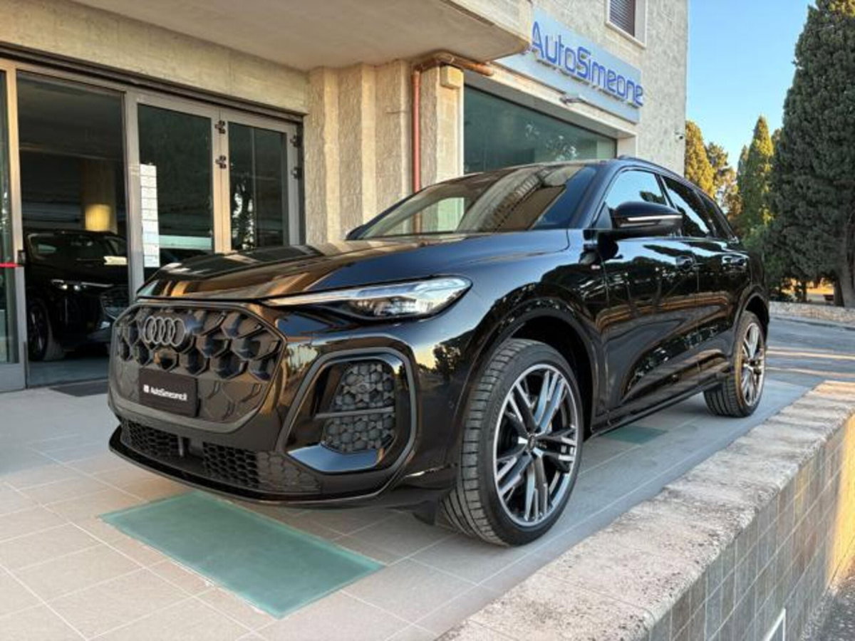 Audi Q5 40 2.0 tdi mhev 12V S line quattro s-tronic