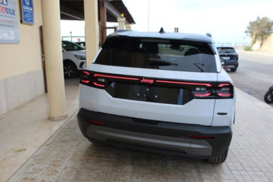 Jeep Compass 1.2 turbo 48V e-hybrid Summit fwd 145cv edct6 (4)