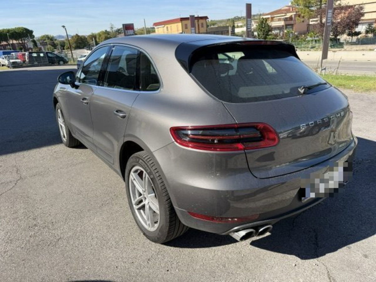 Porsche Macan 2.0 (7)