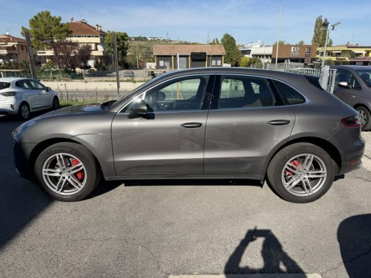 Porsche Macan 2.0 (8)
