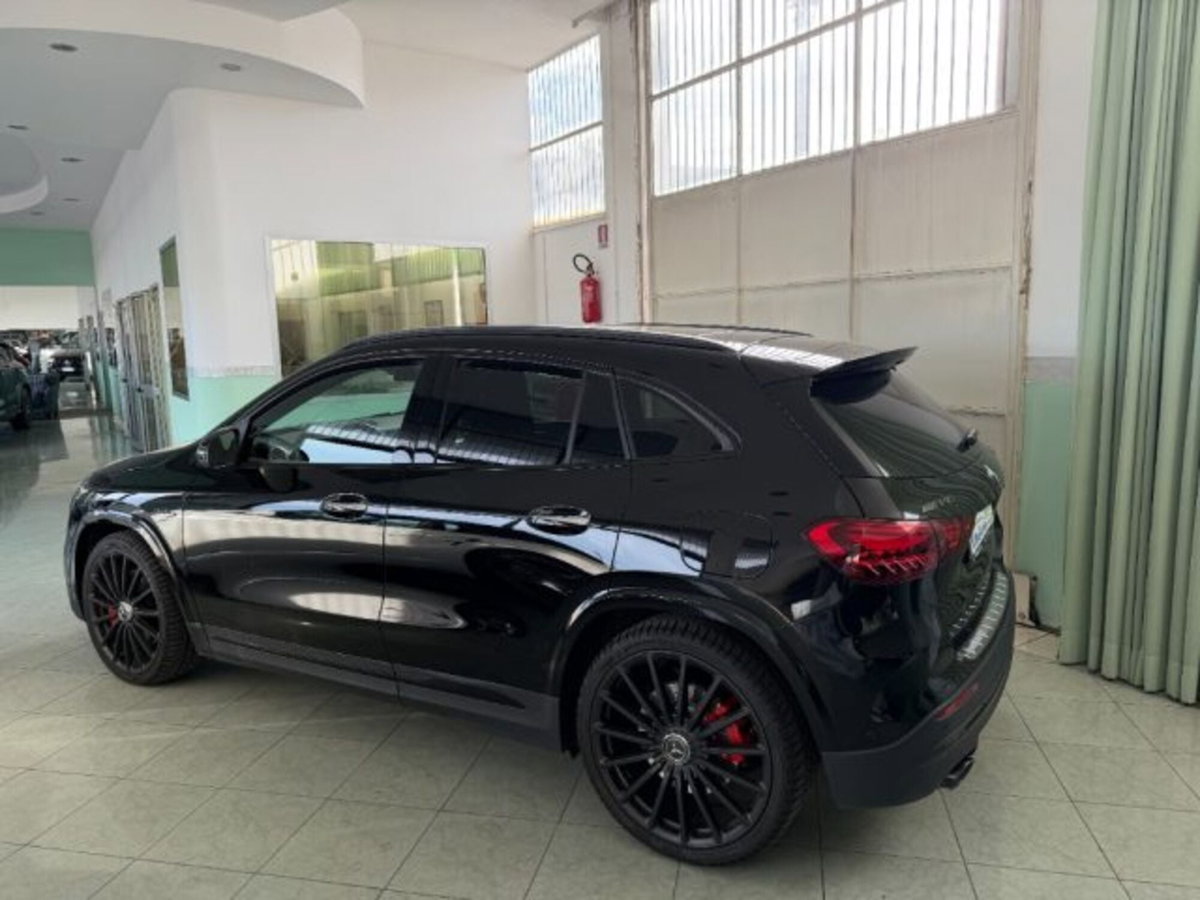 Mercedes-Benz GLA SUV AMG 35 AMG Line Premium Plus 4matic auto (4)