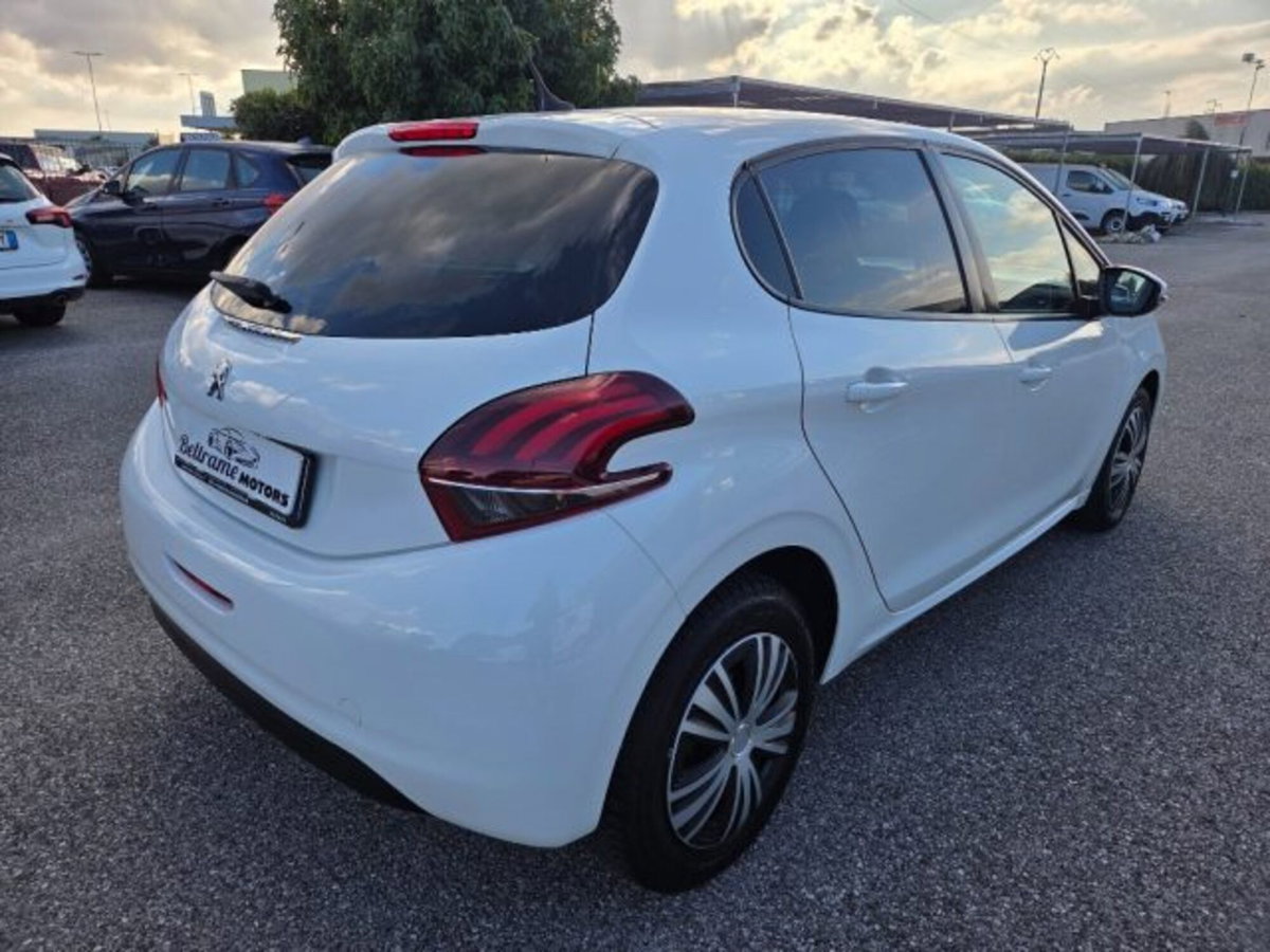 Peugeot 208 100 S&S 5 porte Van Active (4)