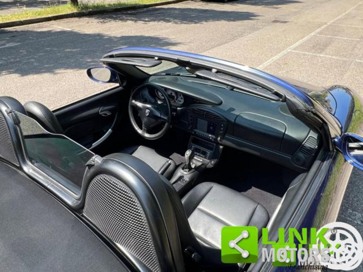Porsche Boxster 3.2i 24V cat S (13)