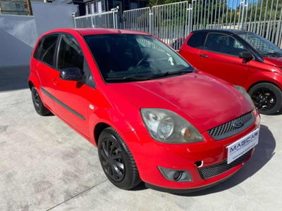Ford Fiesta 1.4 TDCi 5p. Ambiente usata