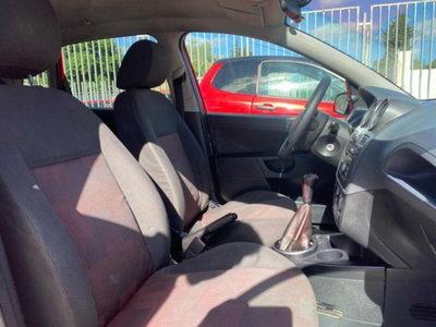 Ford Fiesta 1.4 TDCi 5p. Ambiente (11)