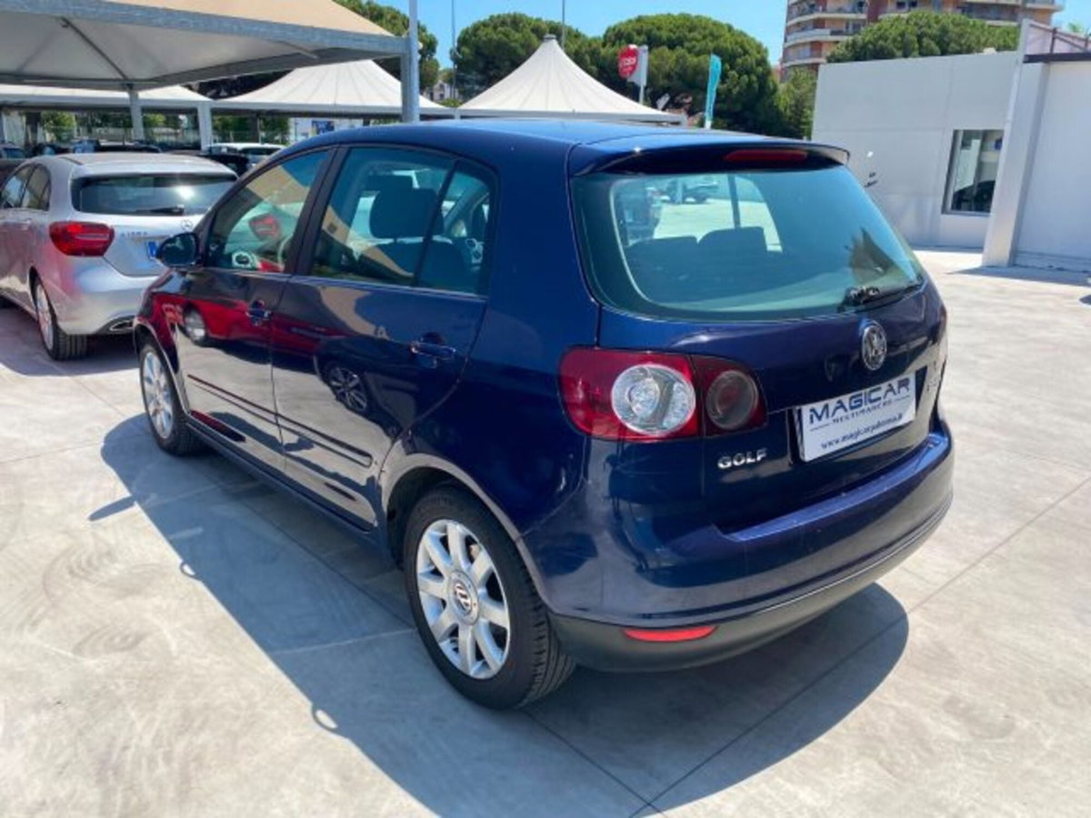 Volkswagen Golf Plus 2.0 16V TDI Sportline (6)
