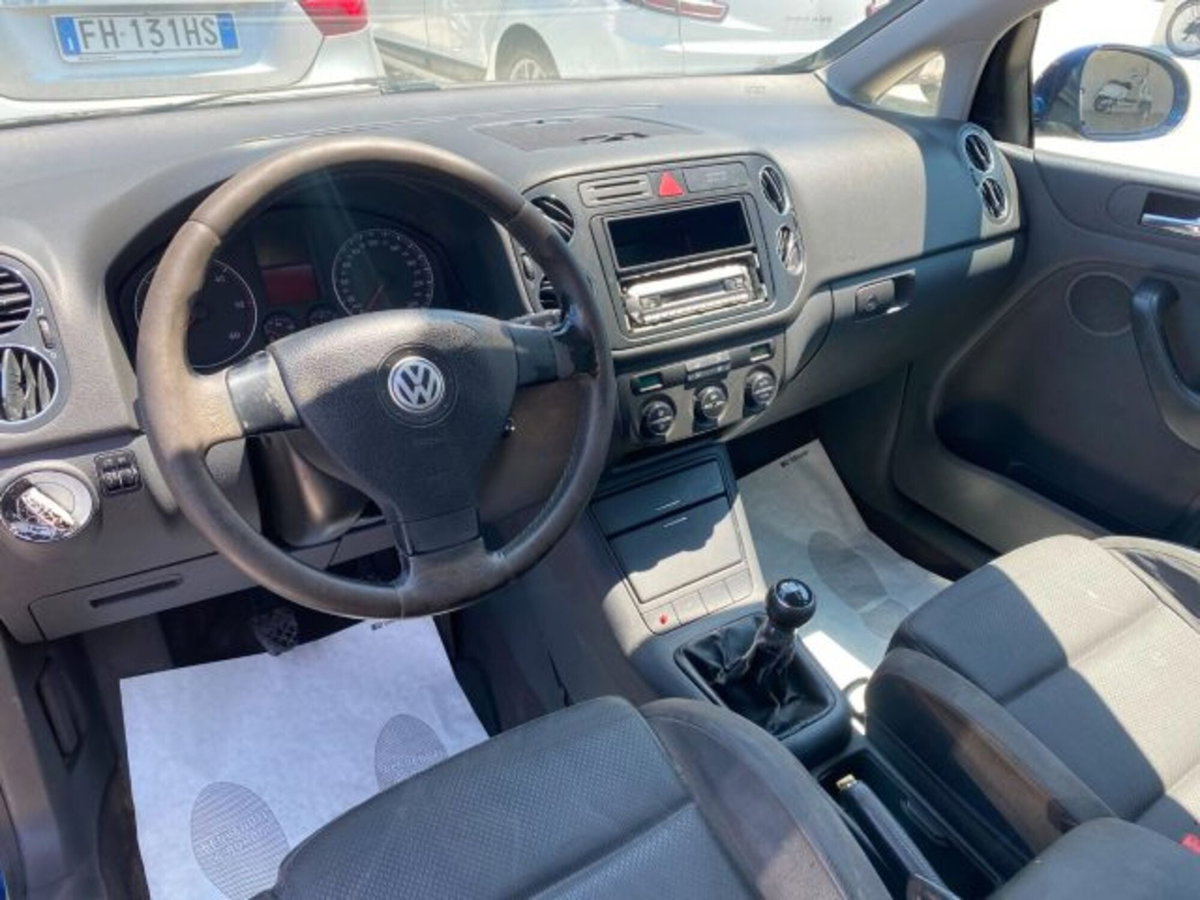 Volkswagen Golf Plus 2.0 16V TDI Sportline (7)