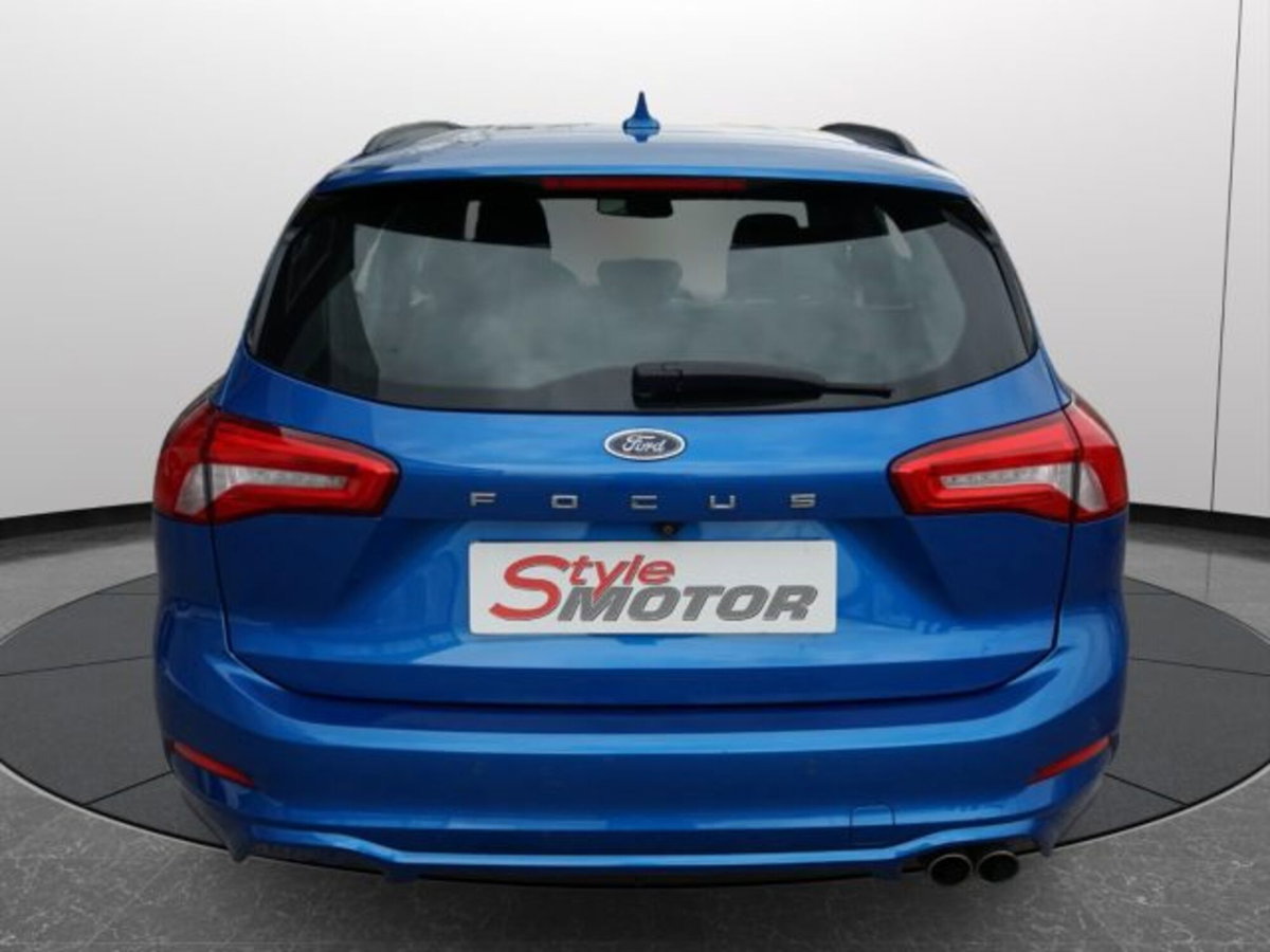 Ford Focus Station Wagon 1.5 EcoBlue 120 CV automatico SW ST-Line (16)