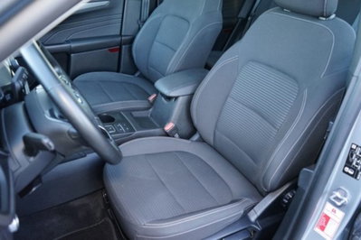 Ford Kuga 1.5 EcoBlue 120 CV 2WD Titanium (14)