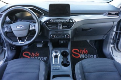 Ford Kuga 1.5 EcoBlue 120 CV 2WD Titanium (5)