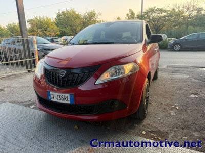 Lancia Ypsilon 1.0 FireFly 5 porte S&S Hybrid Silver Plus