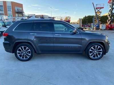 Jeep Grand Cherokee 3.0 V6 CRD 250 CV Multijet II Overland (11)