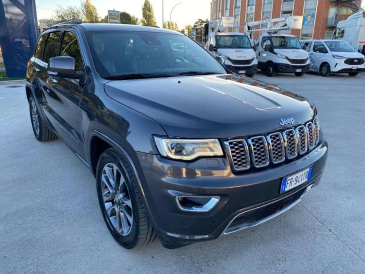 Jeep Grand Cherokee 3.0 V6 CRD 250 CV Multijet II Overland (8)
