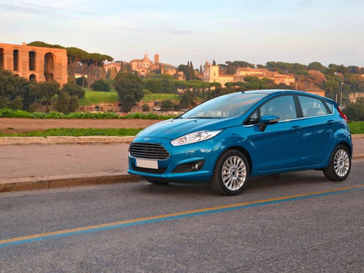 Ford Fiesta 1.0 EcoBoost 100CV 5 porte Powershift Titanium