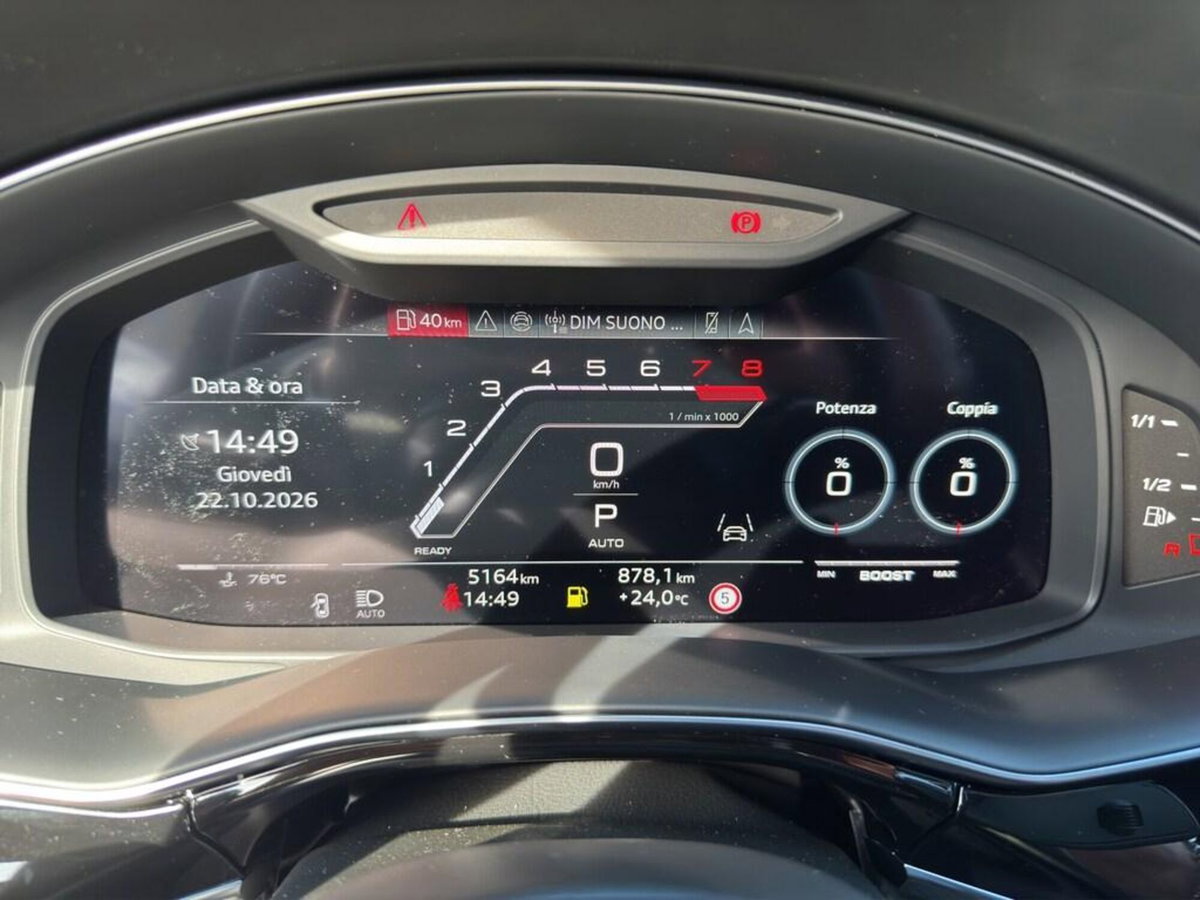 Audi RS Q8 Q8 4.0 mhev 48V performance 640cv tiptronic (11)