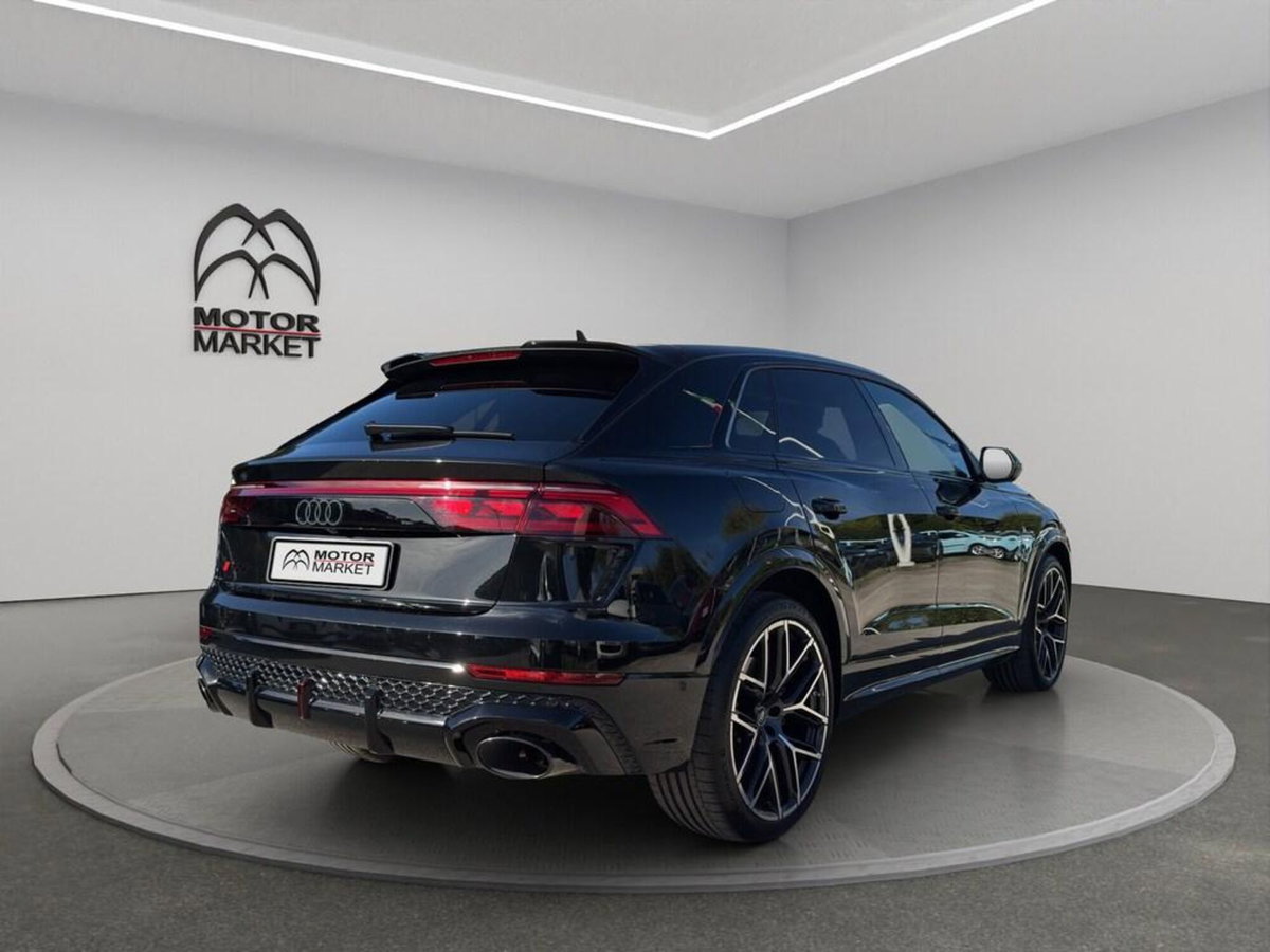 Audi RS Q8 Q8 4.0 mhev 48V performance 640cv tiptronic (7)