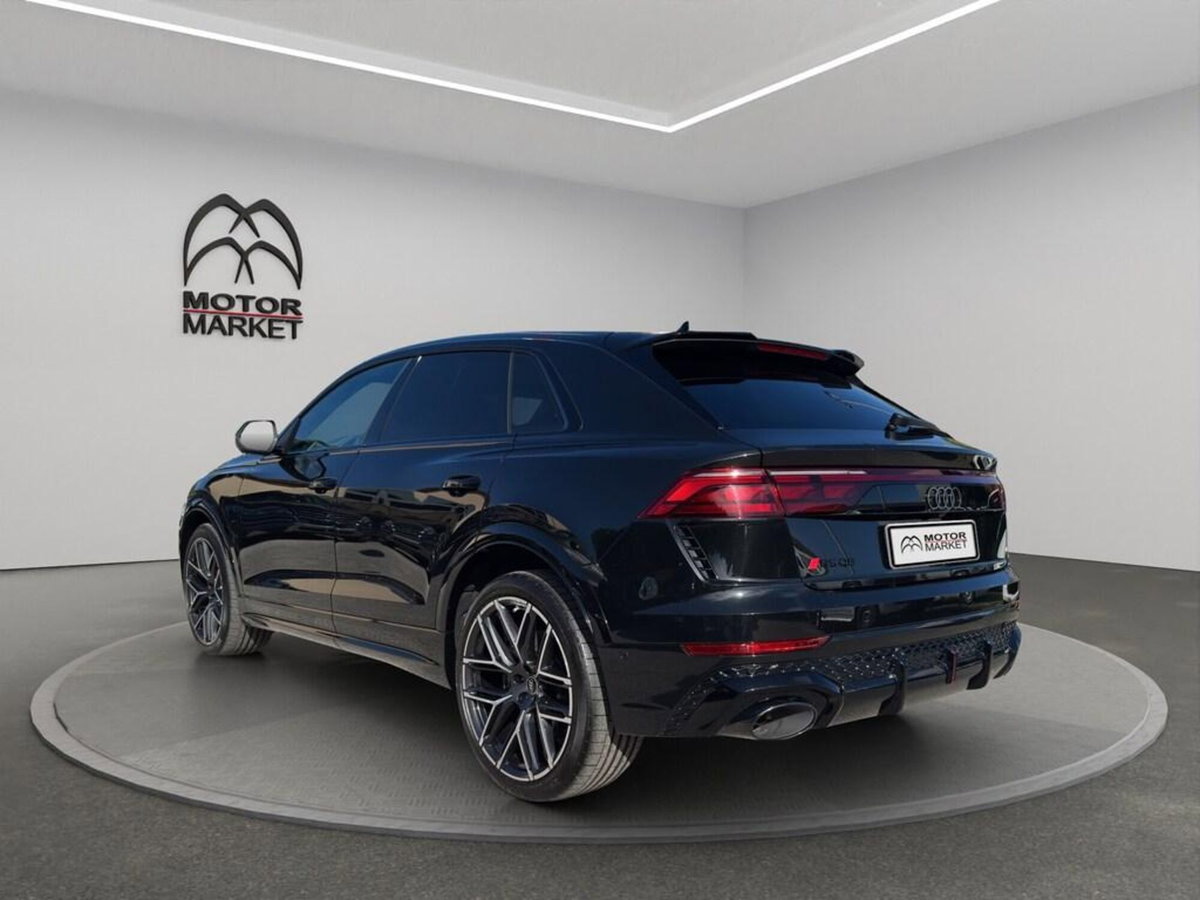 Audi RS Q8 Q8 4.0 mhev 48V performance 640cv tiptronic (8)