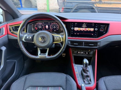 Volkswagen Polo 2.0 TSI DSG GTI BlueMotion Technology (7)