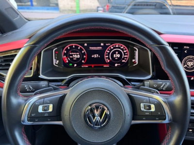Volkswagen Polo 2.0 TSI DSG GTI BlueMotion Technology (9)