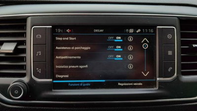 Peugeot Traveller BlueHDi 120 S&S Standard Active (12)