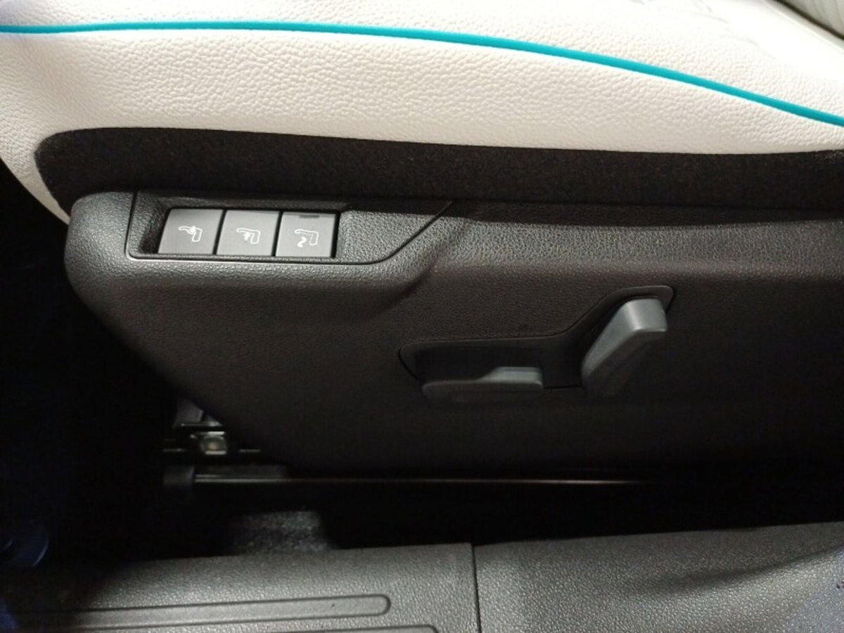 Fiat 600 1.2 hybrid La Prima 110cv auto (18)
