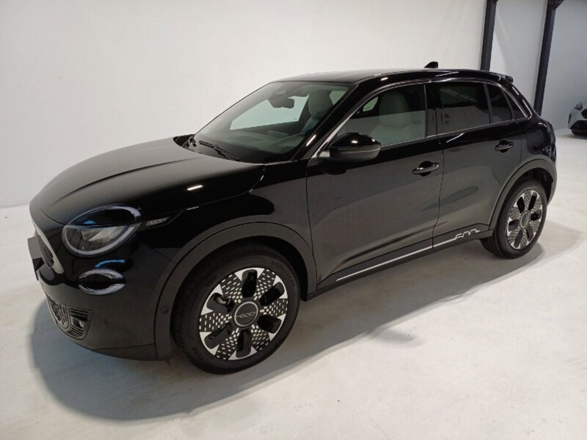 Fiat 600 1.2 hybrid La Prima 110cv auto