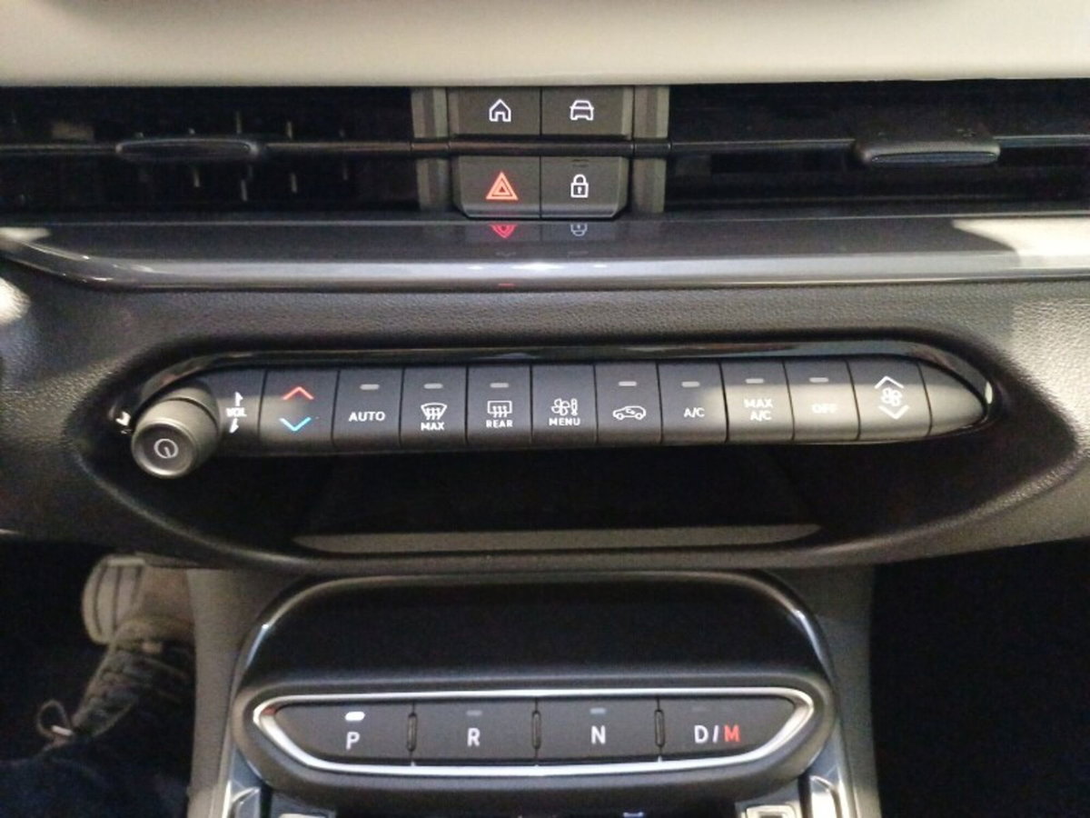 Fiat 600 1.2 hybrid La Prima 110cv auto (15)