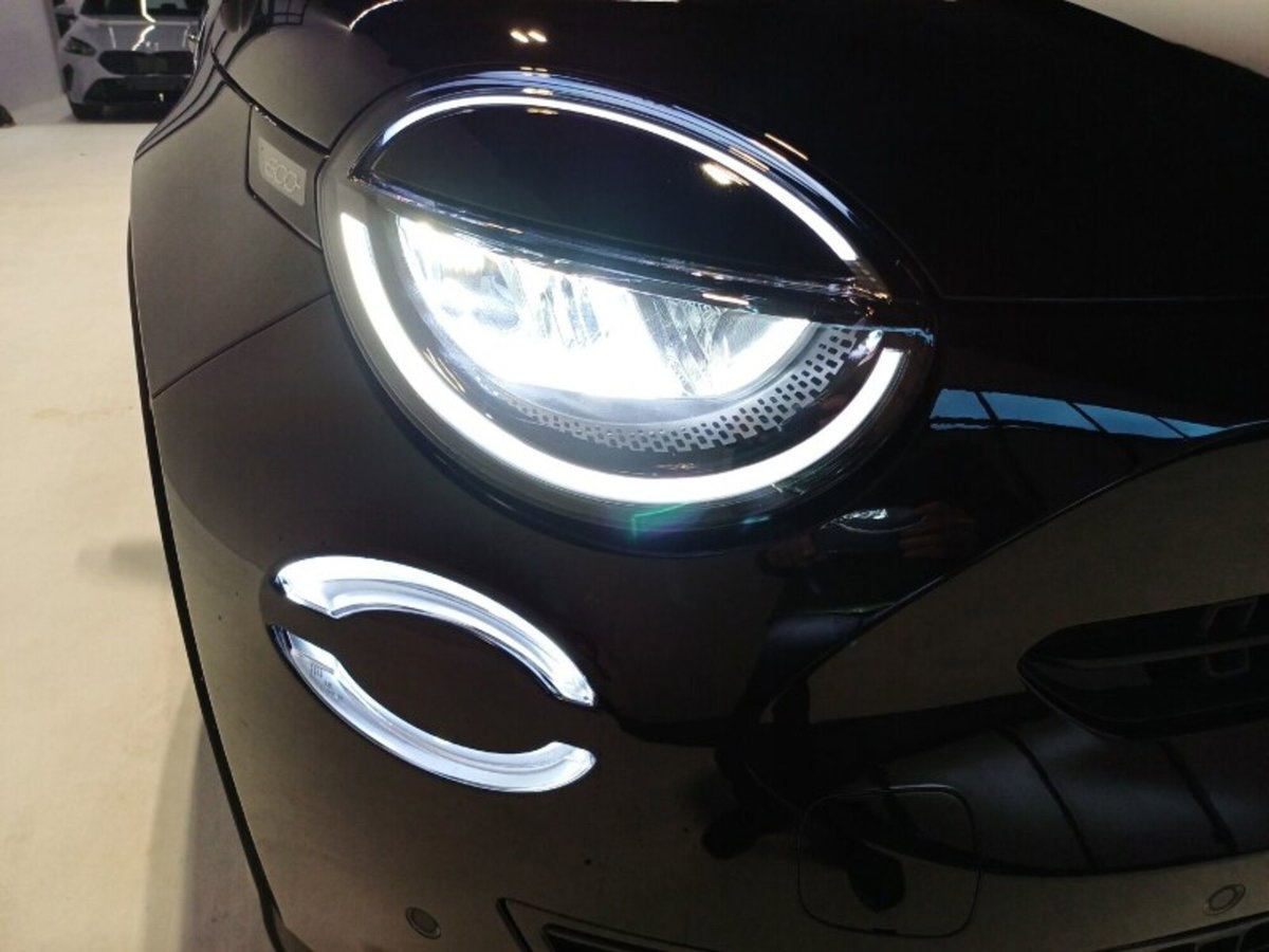 Fiat 600 1.2 hybrid La Prima 110cv auto (8)