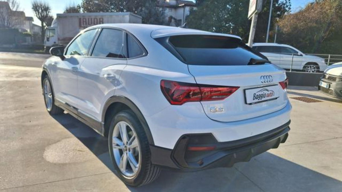Audi Q3 Sportback 35 TDI S line edition (13)