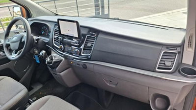 Ford Tourneo Custom 320 2.0 EcoBlue 130CV MHEV PC Titanium (20)