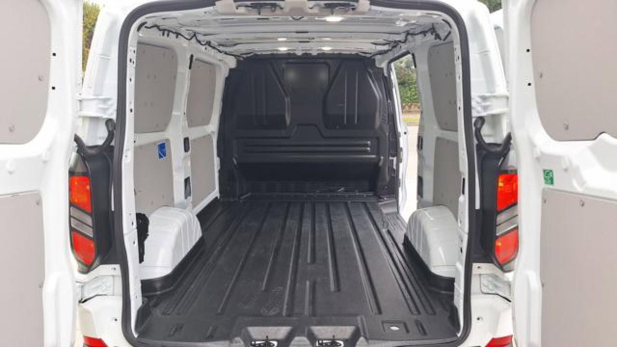 Ford Transit Custom Furgone 280 2.0 ecoblue 136cv Trend L1H1 A8 (3)