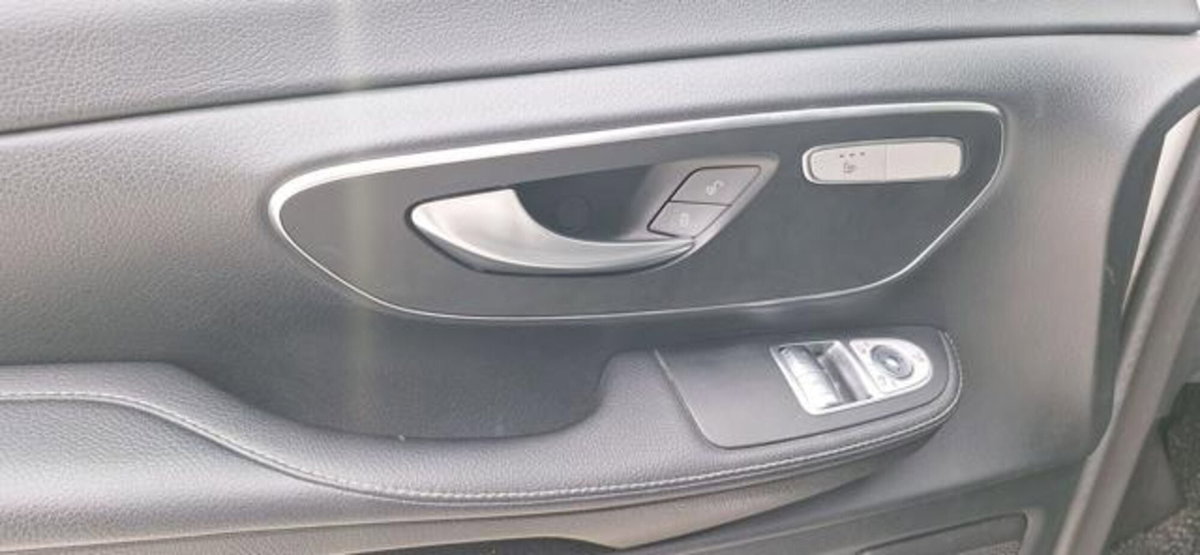 Mercedes-Benz Classe V 250 CDI BlueTEC Automatic Premium Long (14)