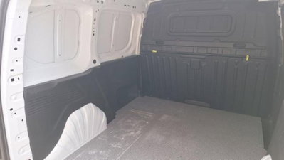 Peugeot Partner Furgone BlueHDi 100 S&S PC 1000Kg Furgone Premium (18)