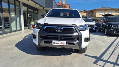 Toyota Hilux 2.8 D A/T 4WD porte Double Cab Invincible (13)