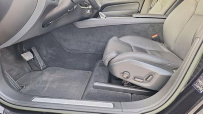Volvo XC60 B4 (d) AWD automatico Core N1 (9)