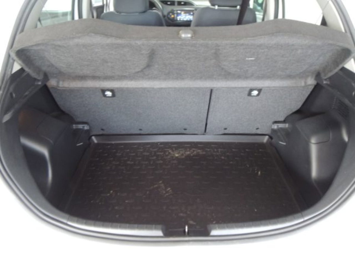 Toyota Yaris Cross 1.5 Hybrid 5p. E-CVT Premiere (12)