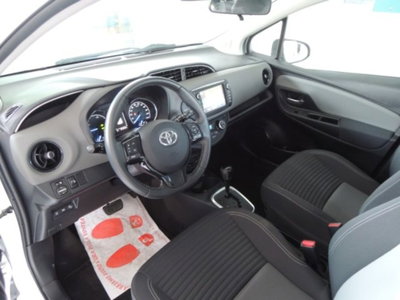 Toyota Yaris Cross 1.5 Hybrid 5p. E-CVT Premiere (6)