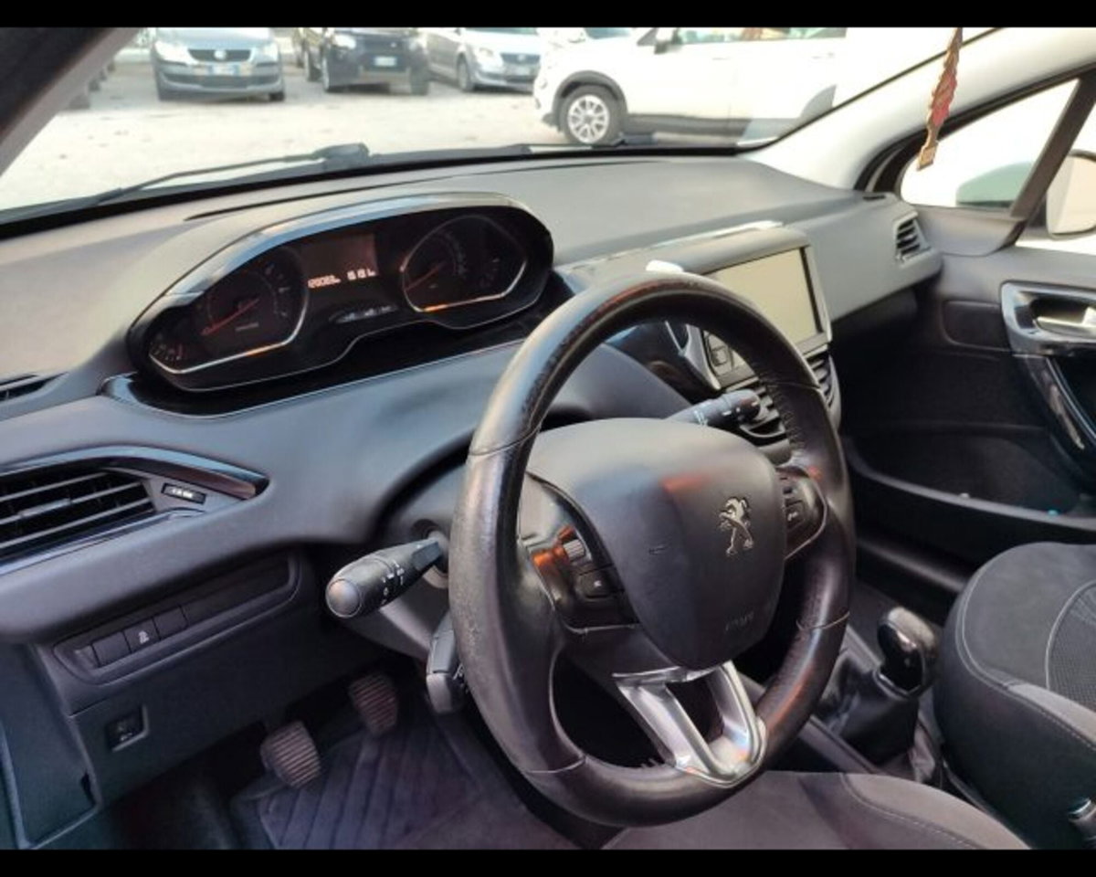 Peugeot 208 82 5 porte Active (17)