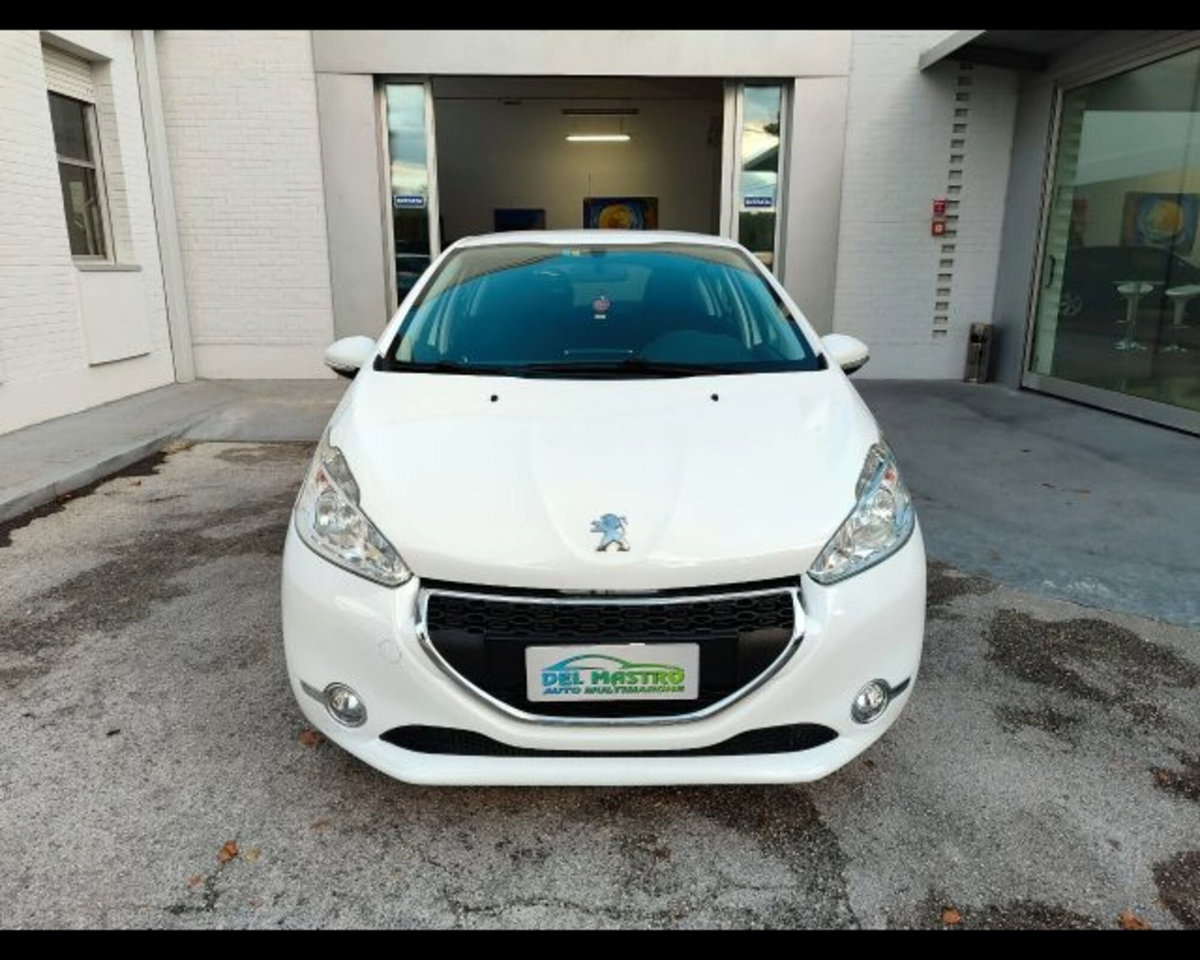 Peugeot 208 82 5 porte Active (2)