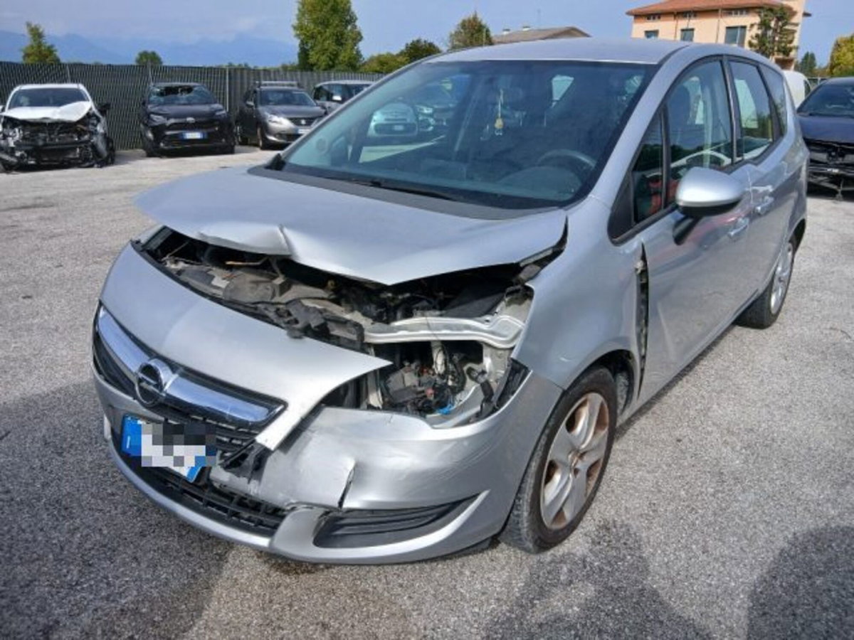 Opel Meriva 1.4 Turbo 120CV GPL Tech Elective (2)